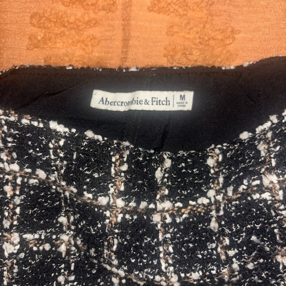 Abercrombie & Fitch Tweed Skort, Medium - Picture 2 of 5